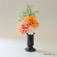 画像1: 御仏壇用のお供え花（ダリア（オレンジ）とポンポンマム） (1)